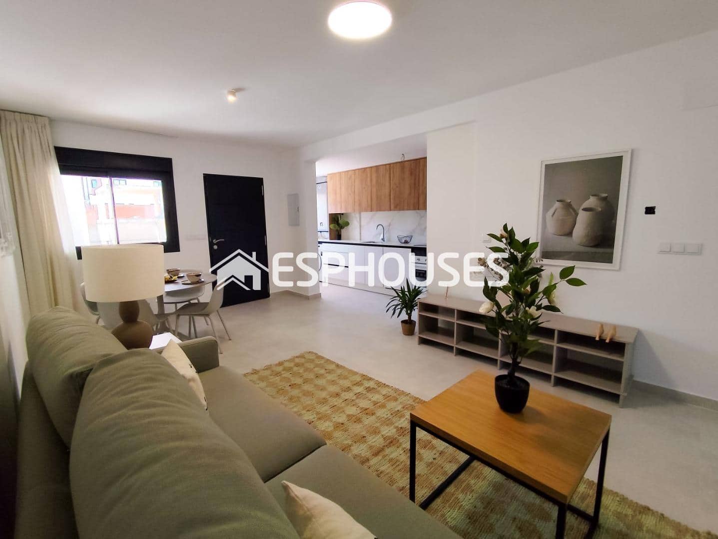 2 soverom Leilighet til salgs i Cox med svømmebasseng garasje - € 209 000 (Ref: 9860344)