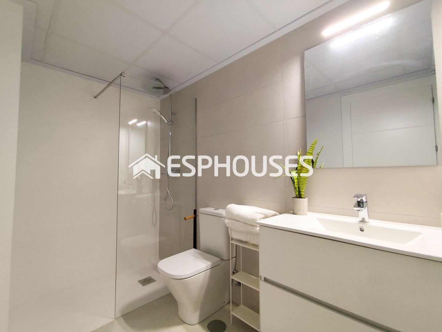 Apartamento de 2 habitaciones en Cox en venta con piscina garaje - 209.000 € (Ref: 9860344)