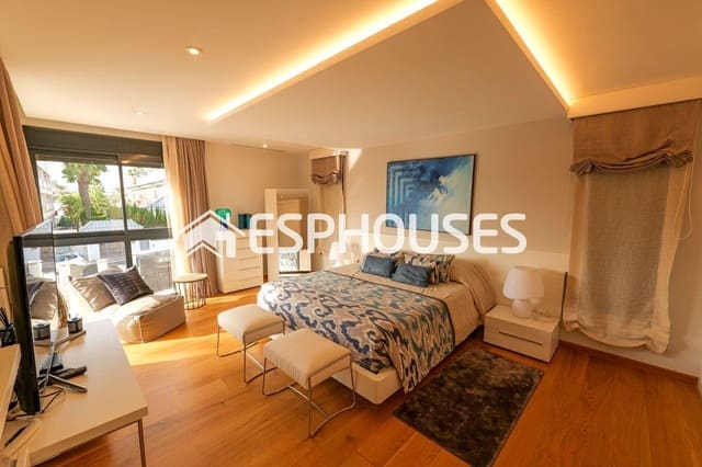 3 camera da letto Villa in vendita in La Veleta, Torrevieja con piscina garage - 1.630.000 € (Rif: 9860345)