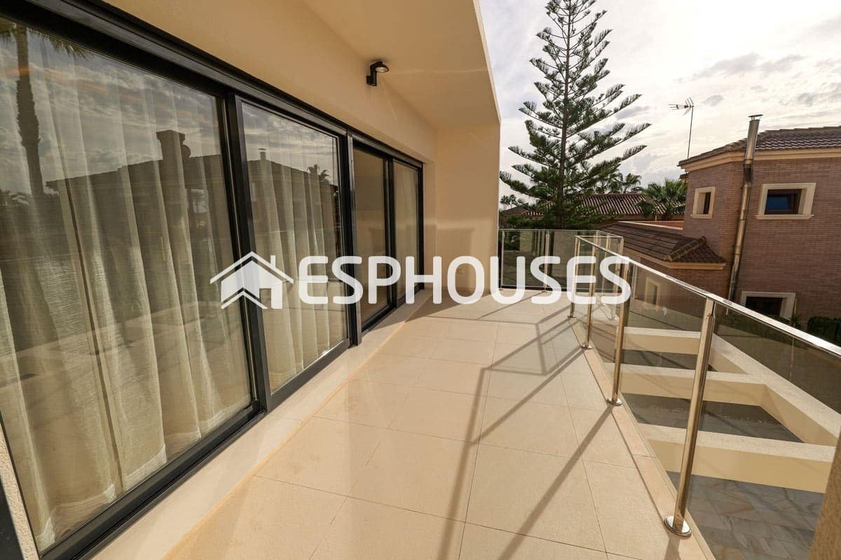 Chalet de 3 habitaciones en La Veleta en venta con piscina - 1.630.000 € (Ref: 9860345)