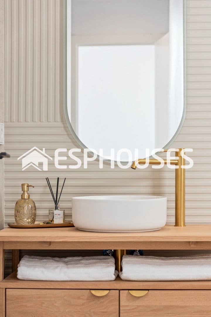 Chalet de 3 habitaciones en Polop en venta con piscina - 765.000 € (Ref: 9873749)