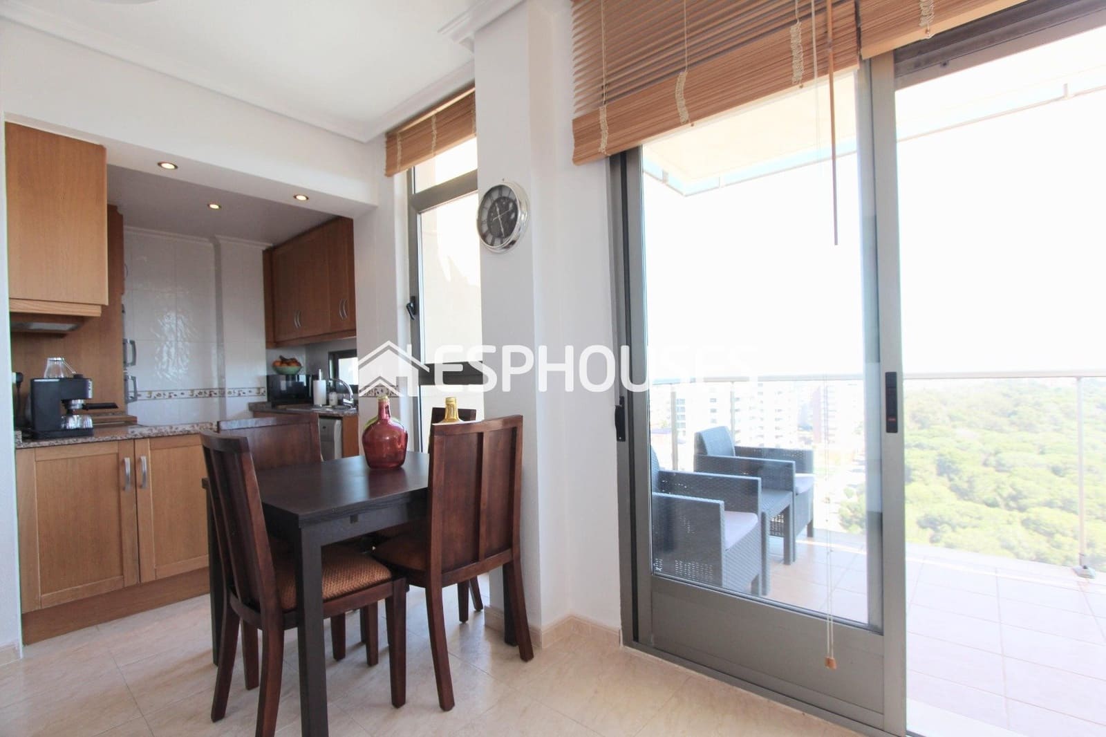 3 bedroom Penthouse for sale in Guardamar del Segura with pool garage - € 270,000 (Ref: 9873753)