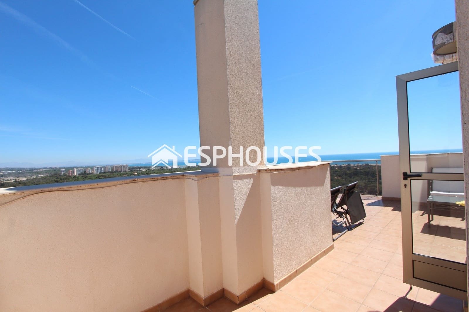 3 bedroom Penthouse for sale in Guardamar del Segura with pool garage - € 270,000 (Ref: 9873753)