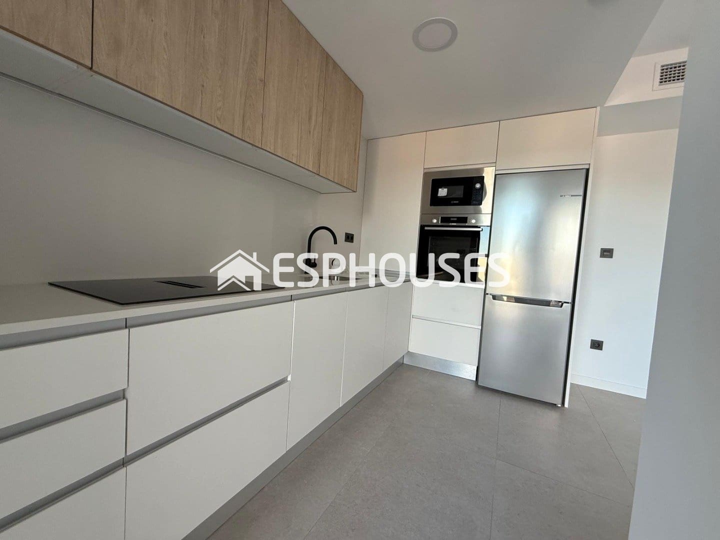 2 bedroom Penthouse for sale in Muchamiel / Mutxamel with pool garage - € 264,000 (Ref: 9873758)