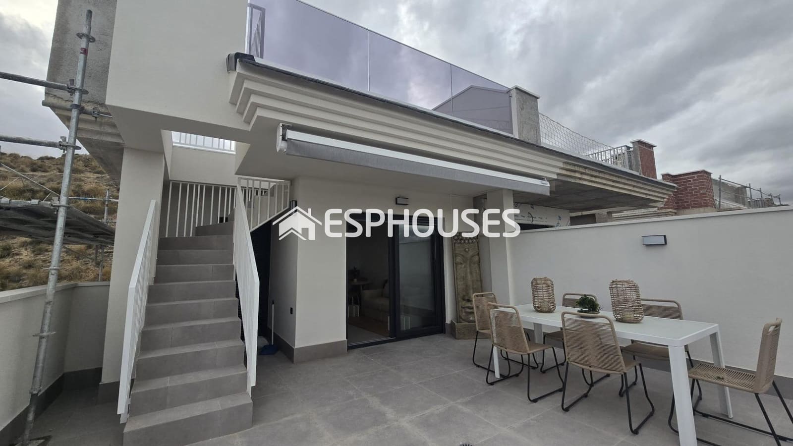 2 bedroom Penthouse for sale in Muchamiel / Mutxamel with pool garage - € 264,000 (Ref: 9873758)
