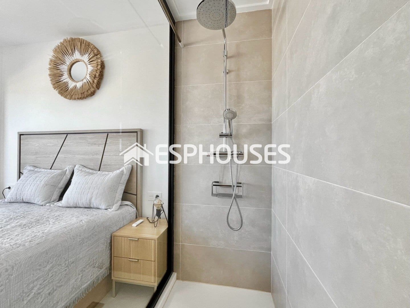 3 bedroom Villa for sale in Guardamar del Segura with pool garage - € 529,000 (Ref: 9873763)