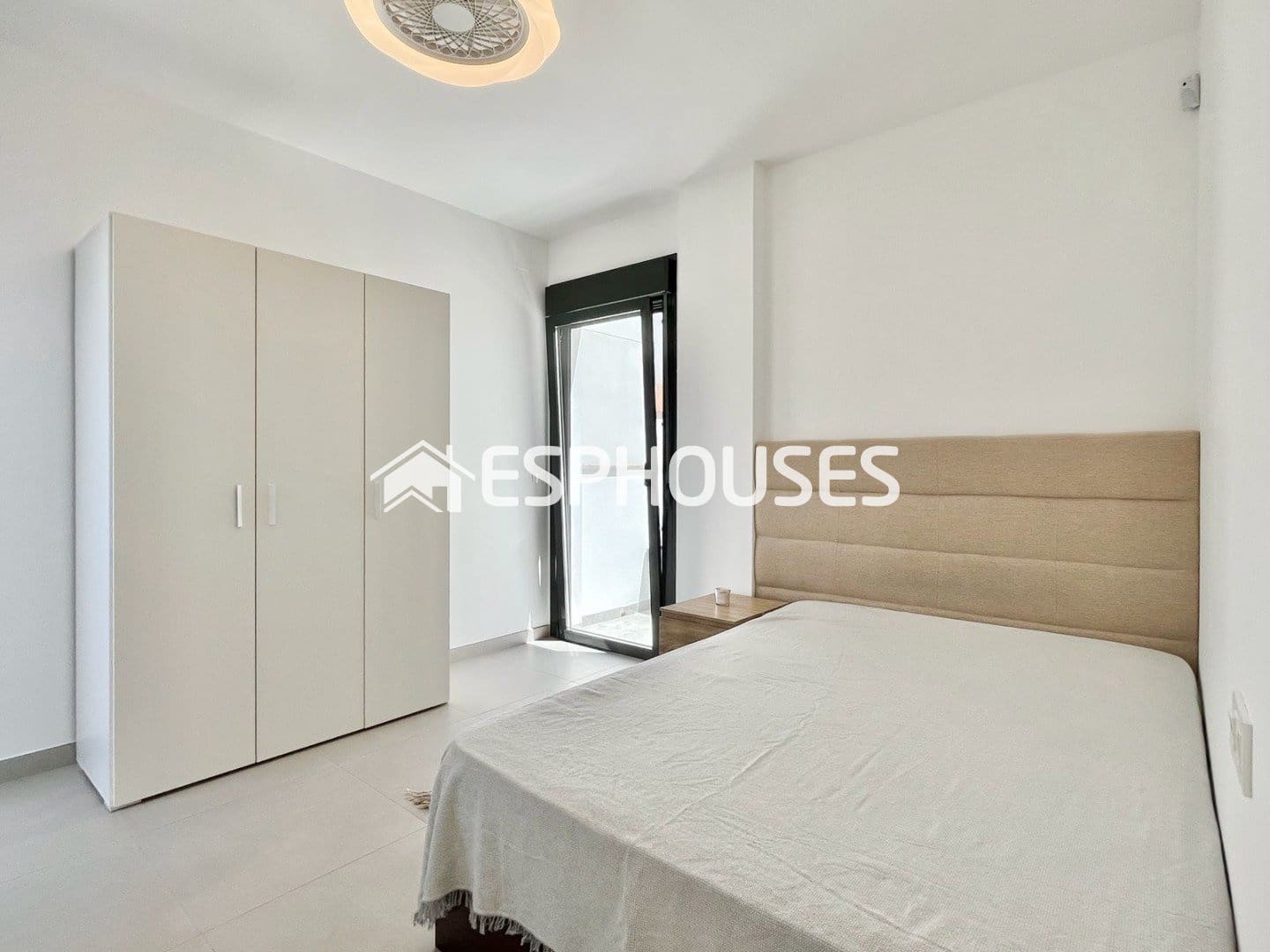 3 bedroom Villa for sale in Guardamar del Segura with pool garage - € 529,000 (Ref: 9873763)