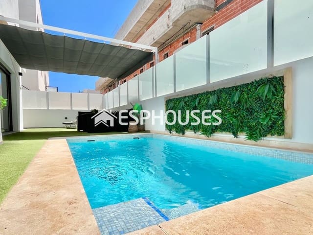3 soveværelse Villa til salg i Los Secanos, Guardamar del Segura med swimmingpool garage - € 580.000 (Ref: 9873763)