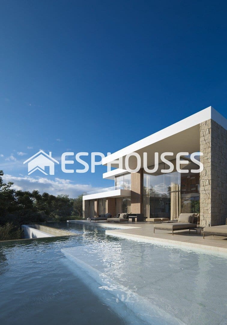 4 bedroom Villa for sale in Moraira with pool - € 3,950,000 (Ref: 9873766)