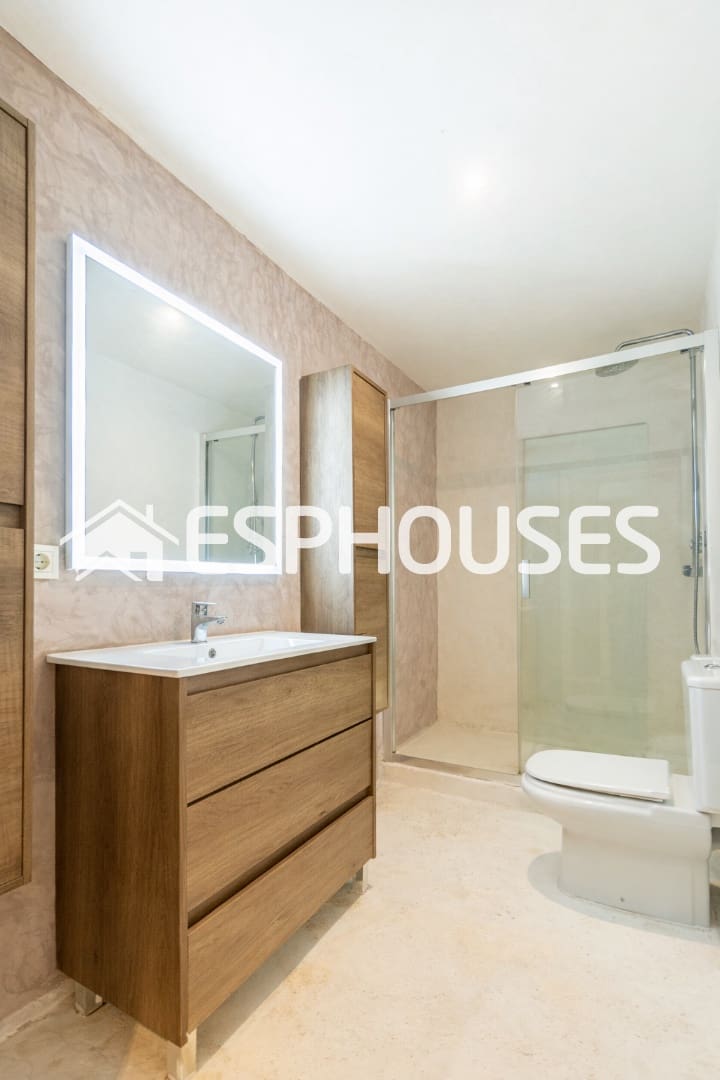 Apartamento de 2 habitaciones en Albir en venta con piscina garaje - 349.000 € (Ref: 9890624)