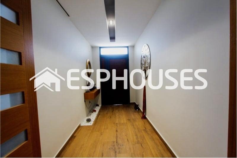 3 camera da letto Villa in vendita in Daya Nueva con piscina garage - 750.000 € (Rif: 9896887)