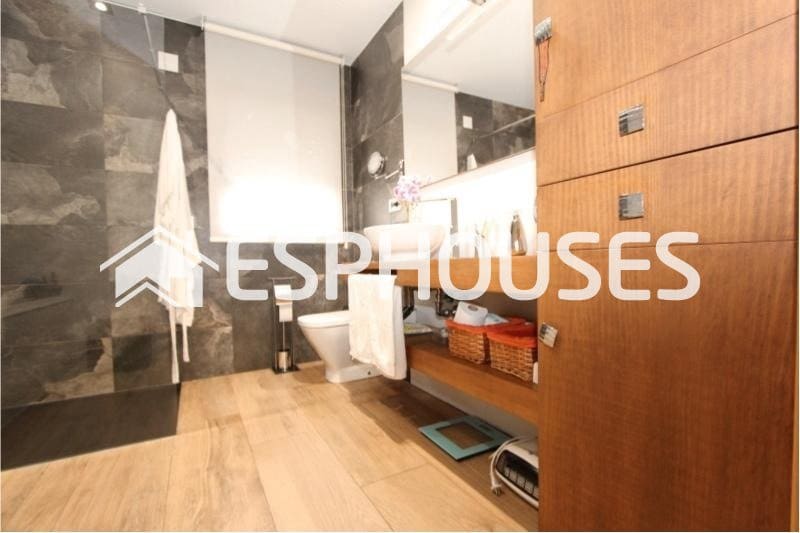 3 soveværelse Villa til salg i Daya Nueva med swimmingpool garage - € 750.000 (Ref: 9896887)