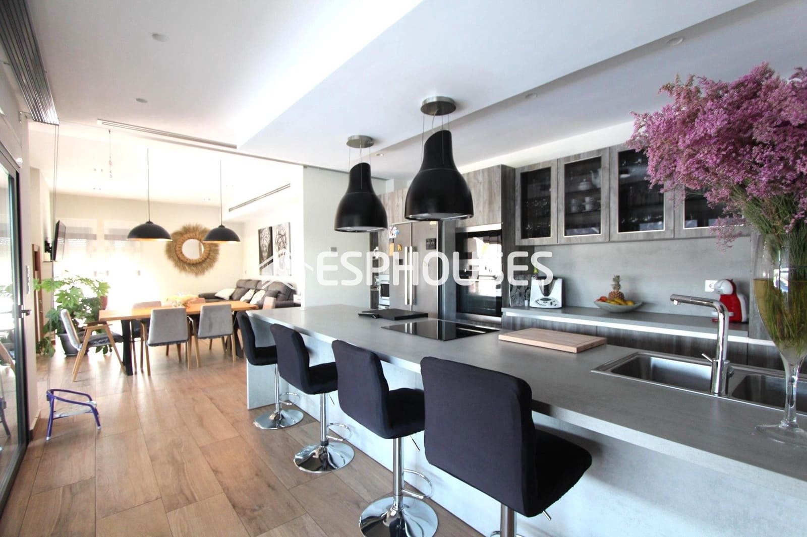 3 soveværelse Villa til salg i Daya Nueva med swimmingpool garage - € 750.000 (Ref: 9896887)