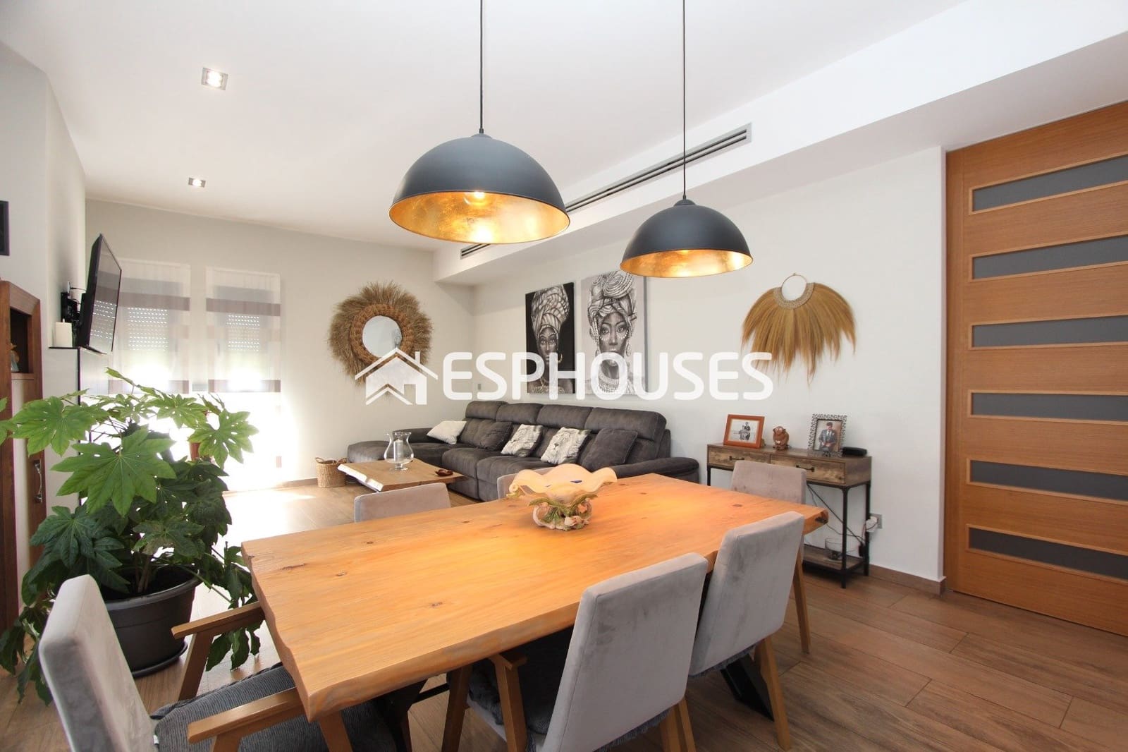 3 soveværelse Villa til salg i Daya Nueva med swimmingpool garage - € 750.000 (Ref: 9896887)