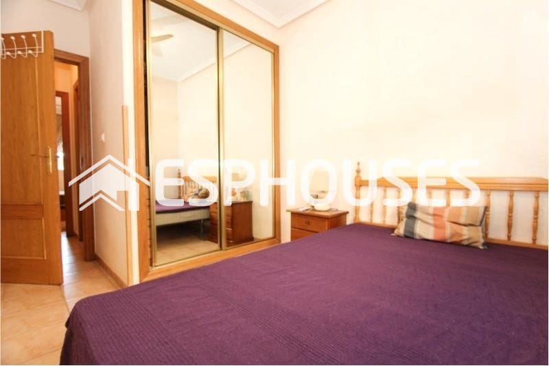 2 soverom Leilighet til salgs i Guardamar del Segura med svømmebasseng - € 155 500 (Ref: 9901313)