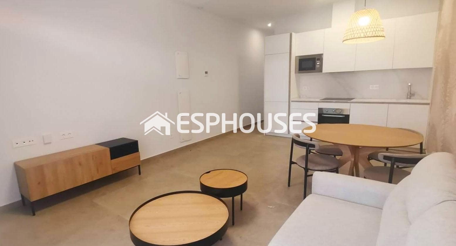 2 makuuhuone Huoneisto myytävänä paikassa Torrevieja mukana uima-altaan - 249 000 € (Ref: 9901314)