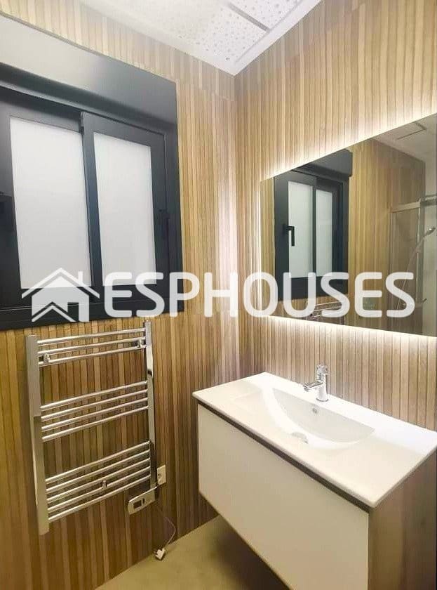 2 soverom Leilighet til salgs i Torrevieja med svømmebasseng - € 249 000 (Ref: 9901314)