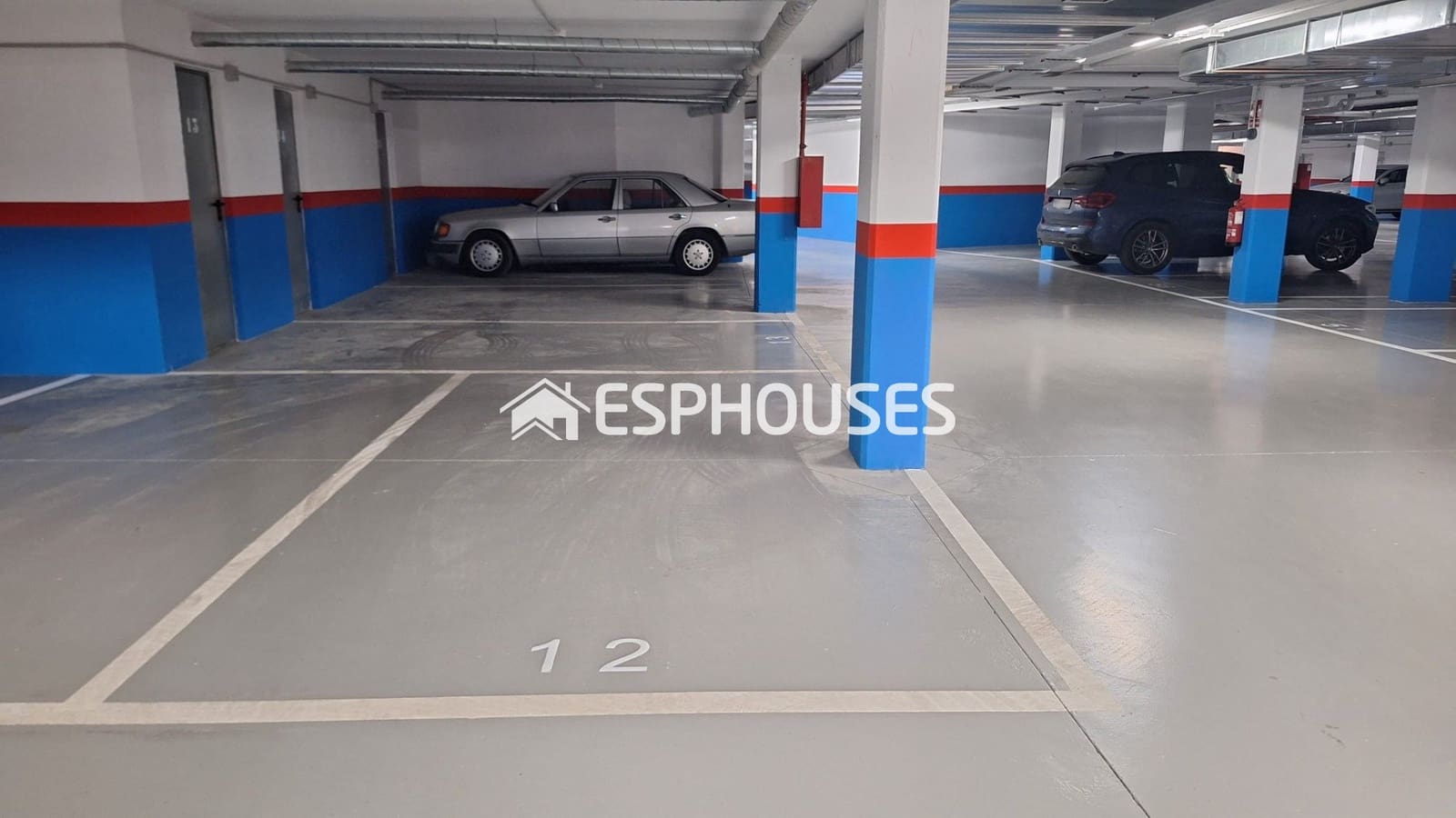 Garage til salg i Alicante by - € 20.000 (Ref: 9908265)