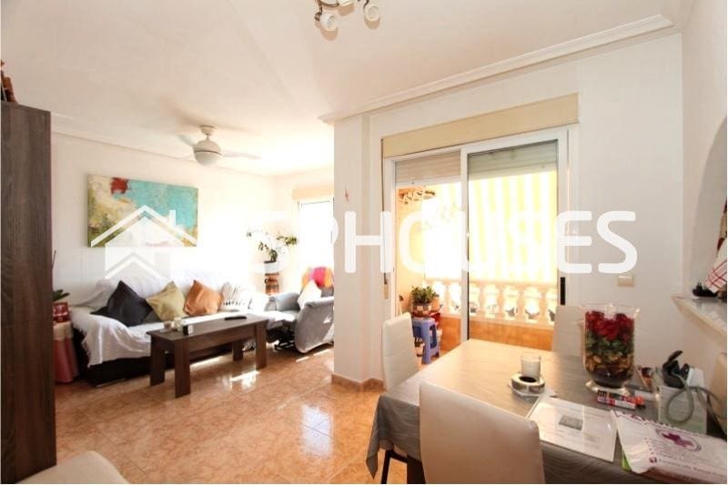 3 soveværelse Lejlighed til salg i Guardamar del Segura - € 106.050 (Ref: 9916147)
