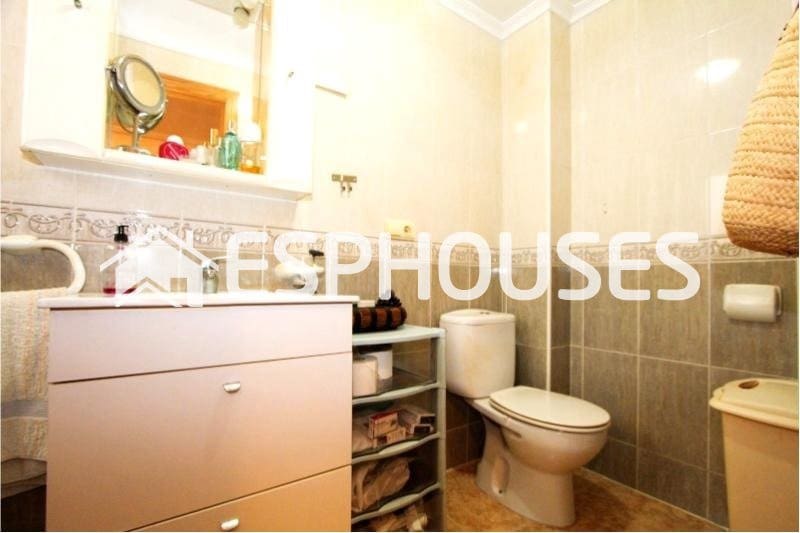 3 soveværelse Lejlighed til salg i Guardamar del Segura - € 106.050 (Ref: 9916147)