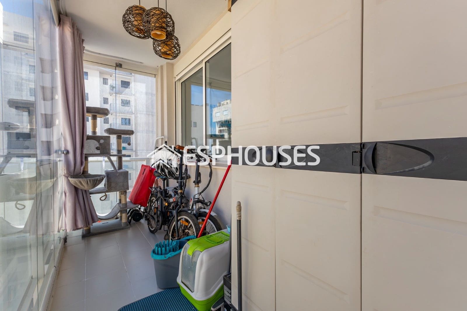 Apartamento de 3 habitaciones en Guardamar del Segura en venta con piscina garaje - 219.000 € (Ref: 9916149)