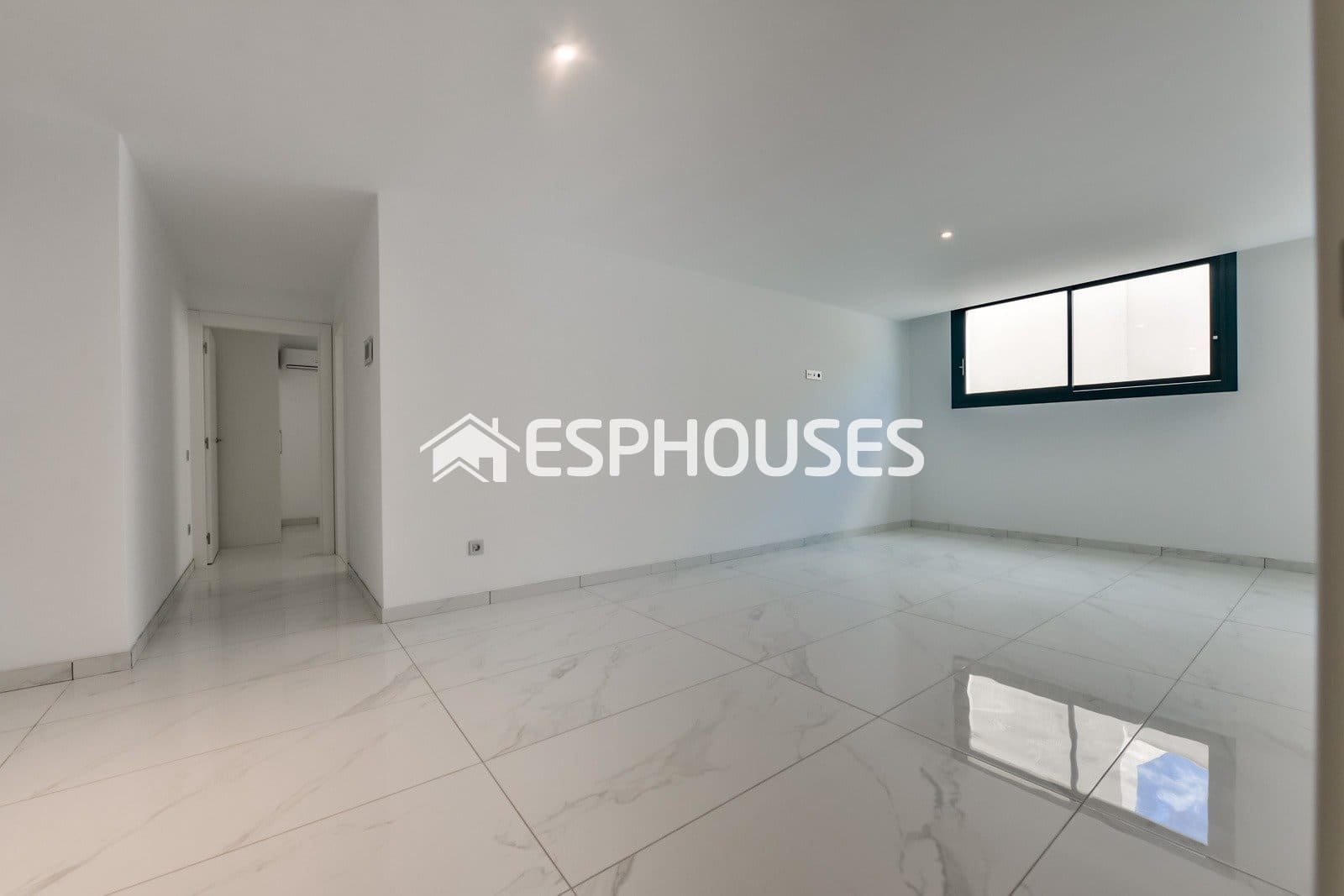 7 bedroom Villa for sale in Finestrat with pool garage - € 1,900,000 (Ref: 9916150)