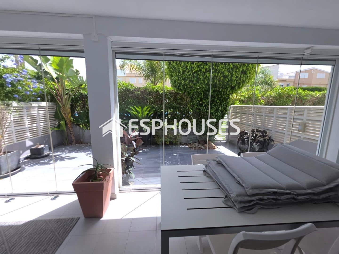 2 camera da letto Bungalow in vendita in Guardamar del Segura con piscina garage - 369.900 € (Rif: 9924815)