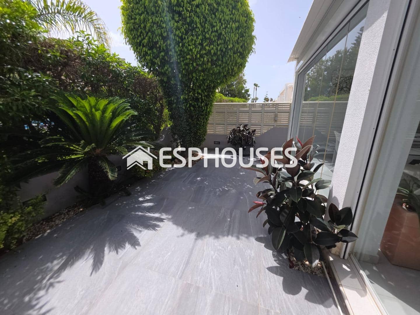 2 camera da letto Bungalow in vendita in Guardamar del Segura con piscina garage - 369.900 € (Rif: 9924815)