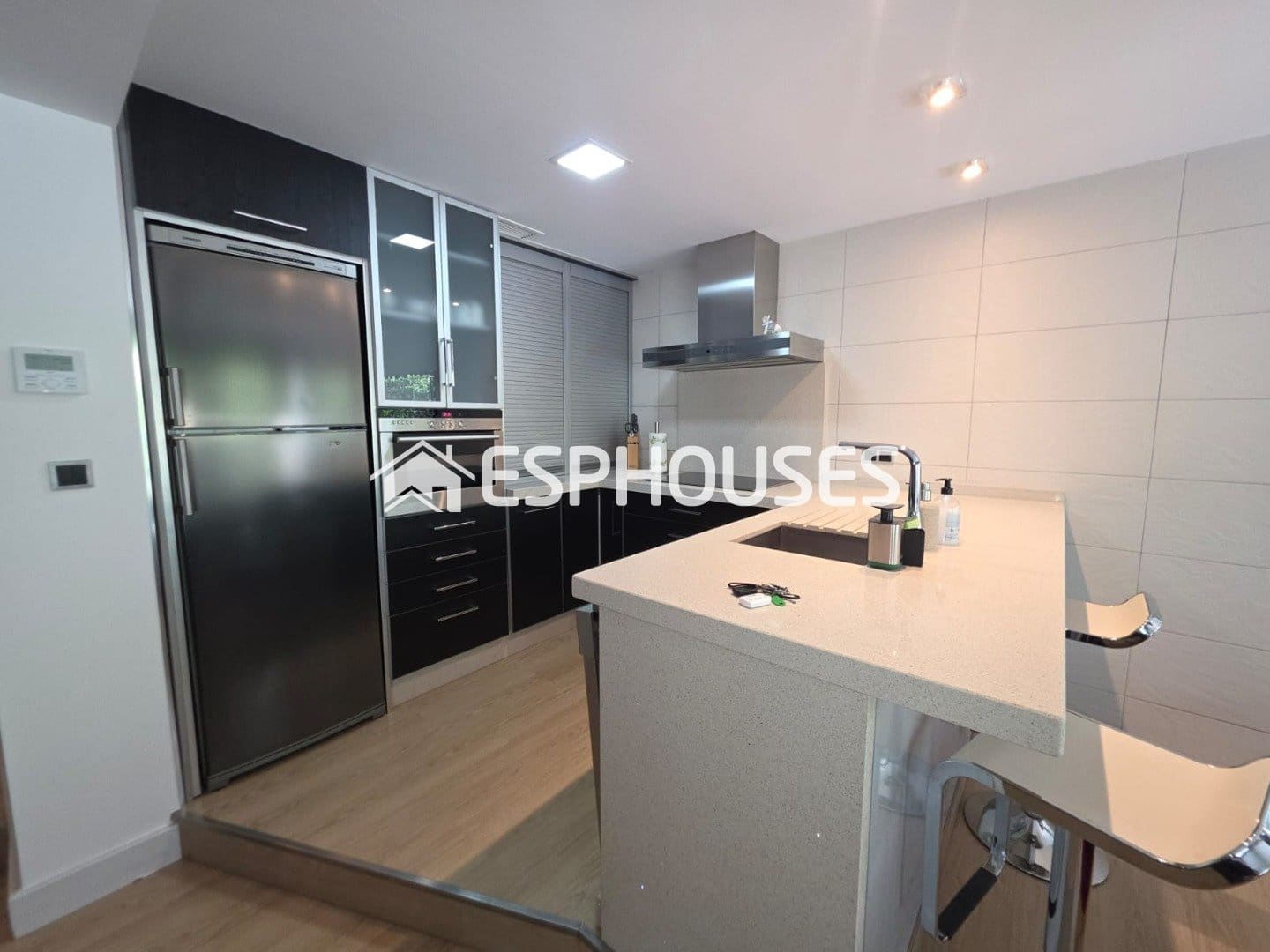 2 bedroom Semi-detached Villa for sale in Guardamar del Segura with pool garage - € 369,900 (Ref: 9924815)