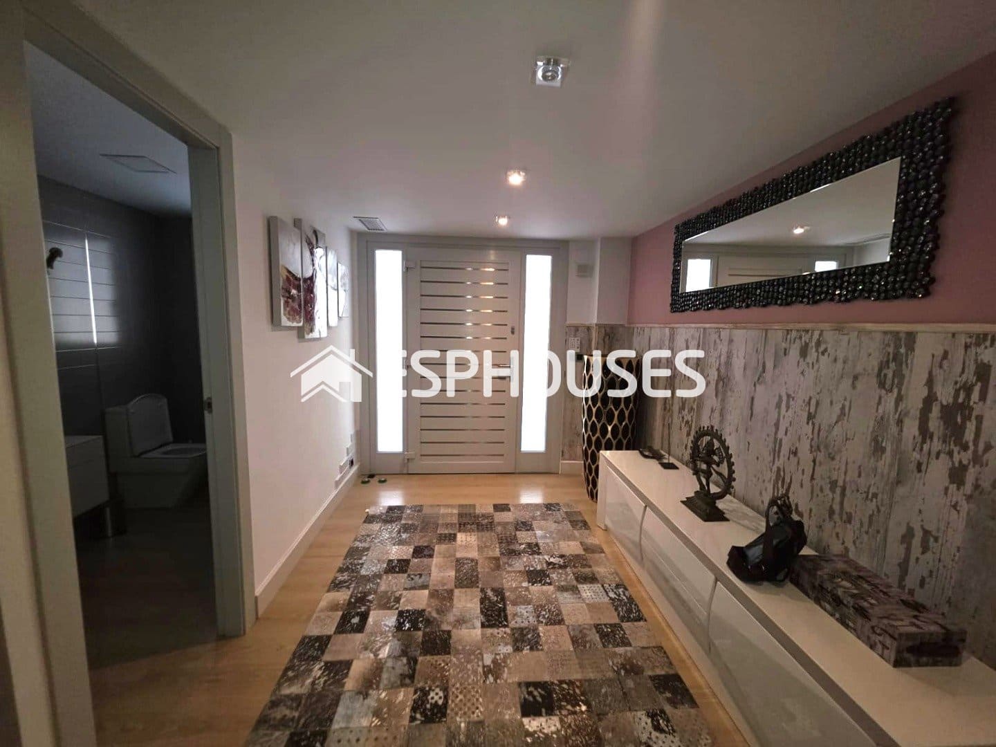 2 bedroom Semi-detached Villa for sale in Guardamar del Segura with pool garage - € 369,900 (Ref: 9924815)