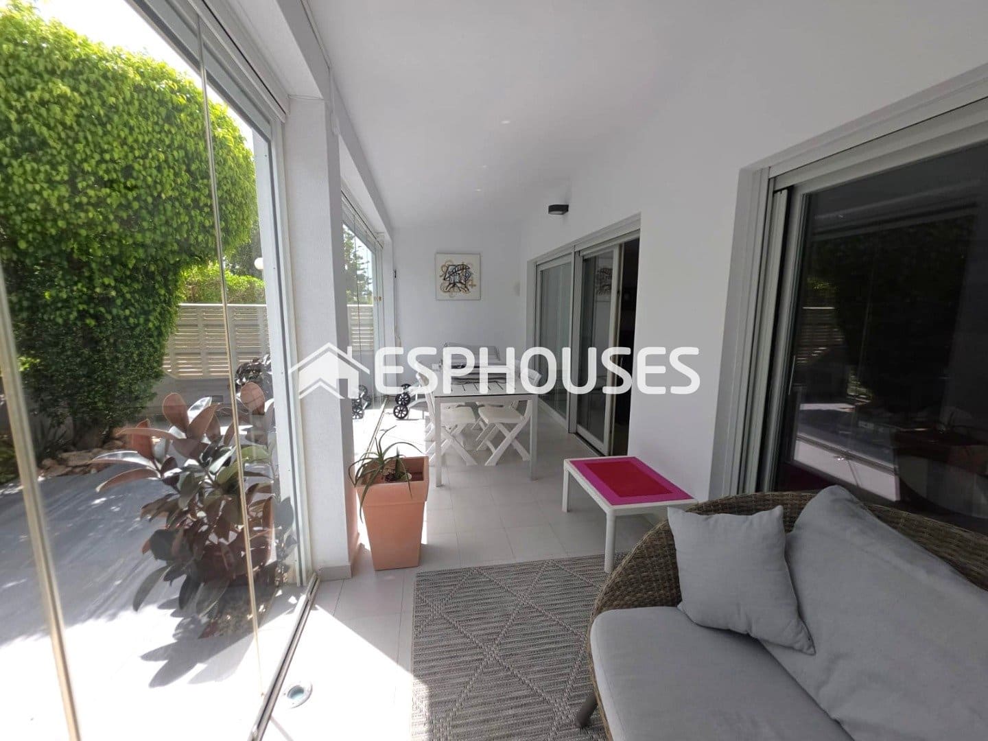 2 bedroom Semi-detached Villa for sale in Guardamar del Segura with pool garage - € 369,900 (Ref: 9924815)