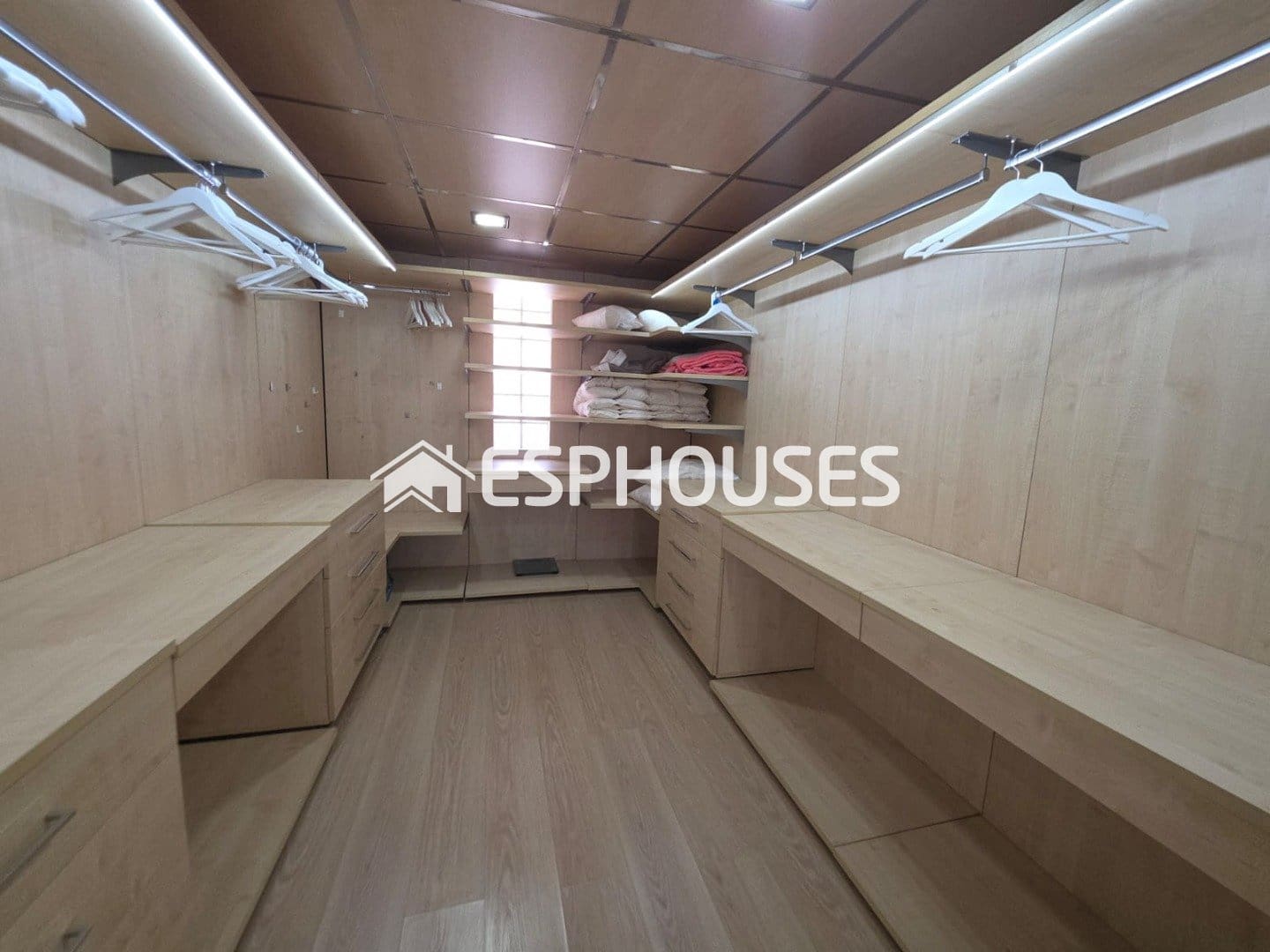 2 bedroom Semi-detached Villa for sale in Guardamar del Segura with pool garage - € 369,900 (Ref: 9924815)