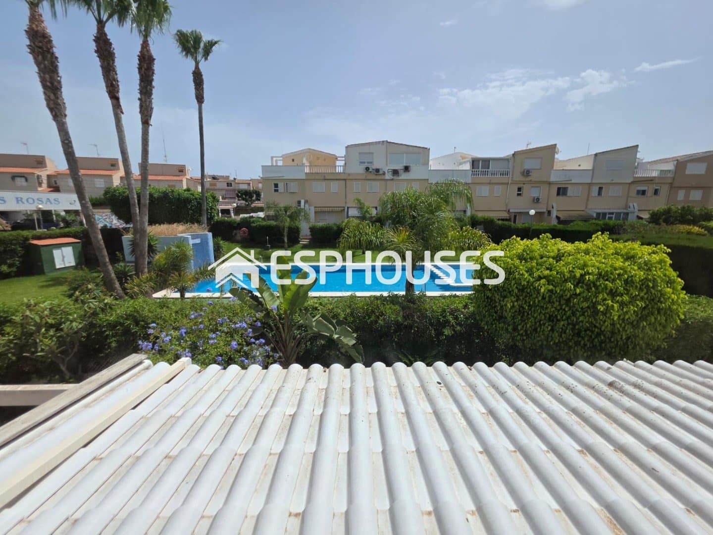 2 bedroom Semi-detached Villa for sale in Guardamar del Segura with pool garage - € 369,900 (Ref: 9924815)