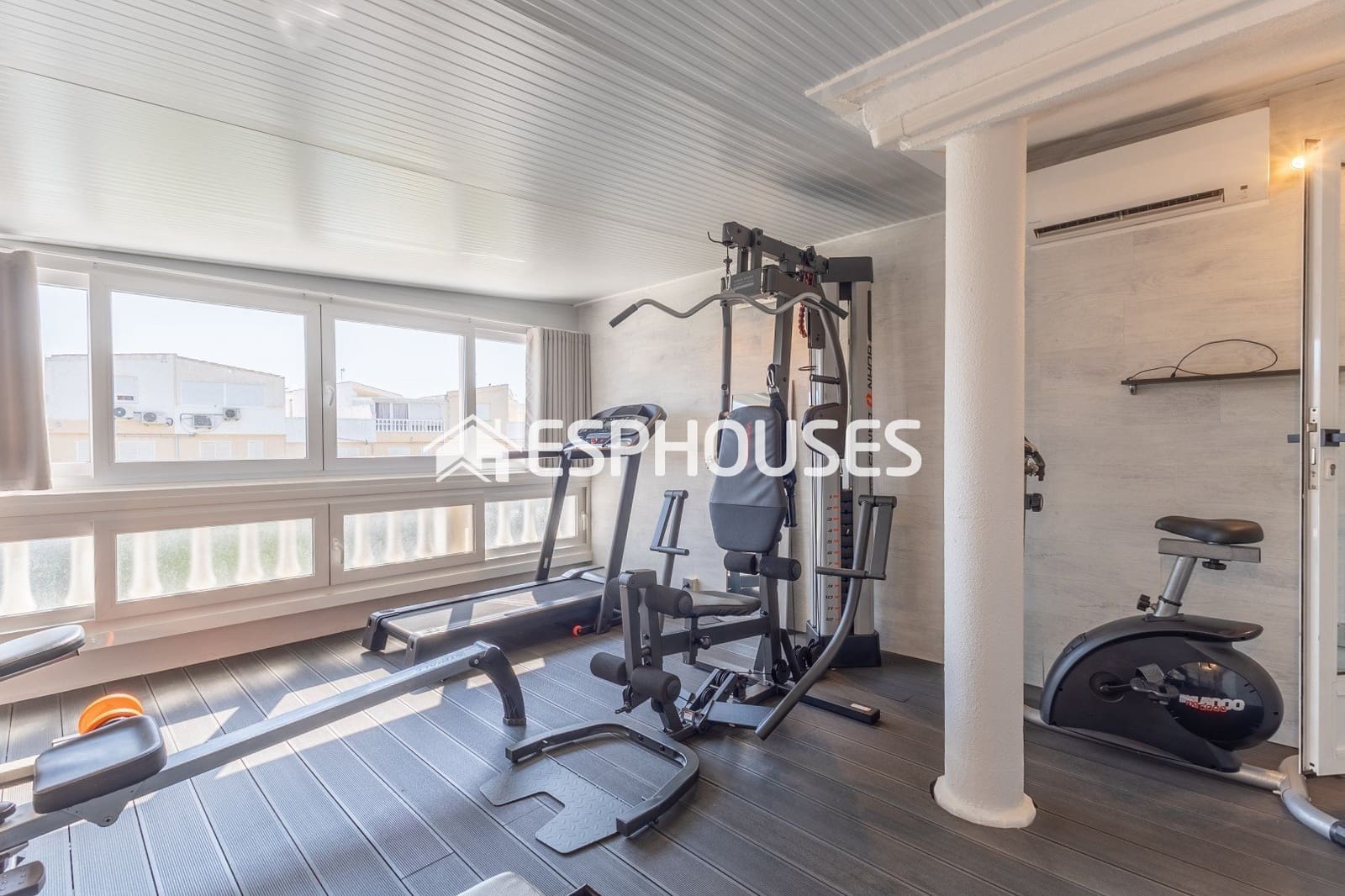 Pareado de 2 habitaciones en Guardamar del Segura en venta con piscina garaje - 369.900 € (Ref: 9924815)