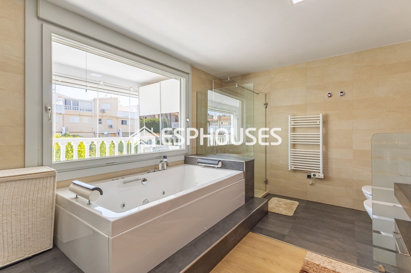 Pareado de 2 habitaciones en Guardamar del Segura en venta con piscina garaje - 369.900 € (Ref: 9924815)