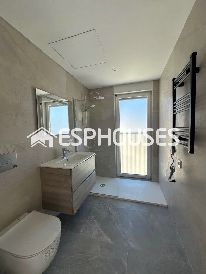 3 soveværelse Villa til salg i La Nucia med swimmingpool garage - € 530.000 (Ref: 9929616)