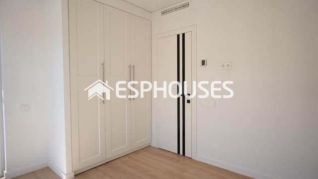 3 soverom Villa til salgs i Barranco Hondo, La Nucia med svømmebasseng garasje - € 530 000 (Ref: 9929616)