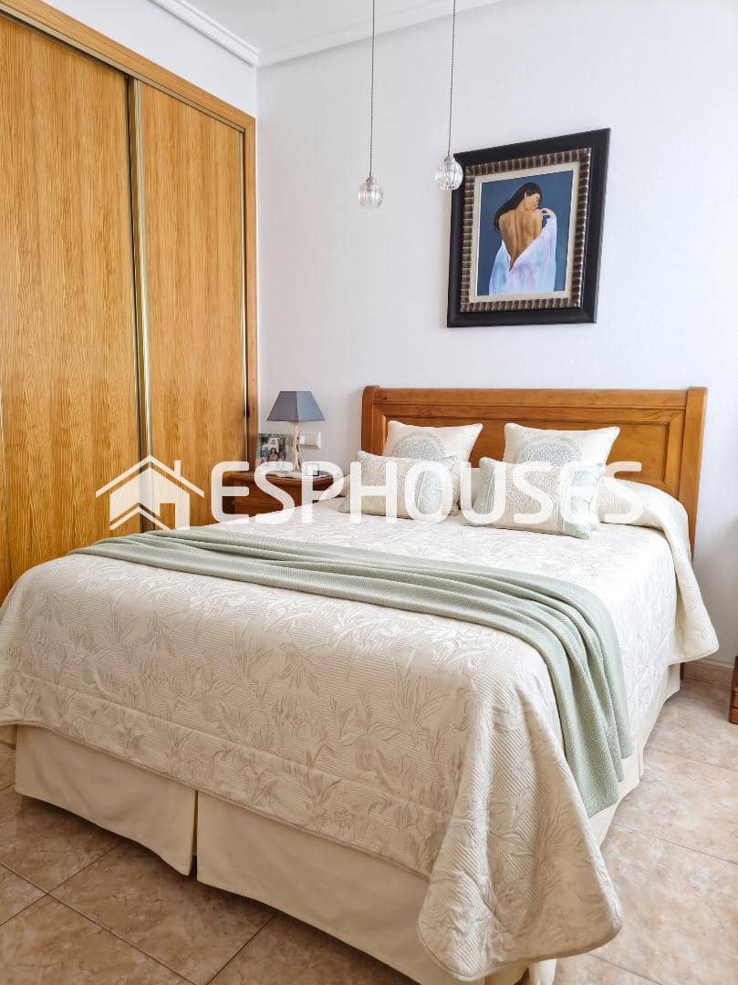 3 chambre Appartement à vendre à Guardamar del Segura avec garage - 235 750 € (Ref: 9929617)