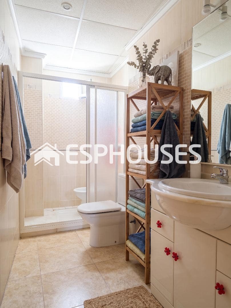 3 chambre Appartement à vendre à Guardamar del Segura avec garage - 235 750 € (Ref: 9929617)