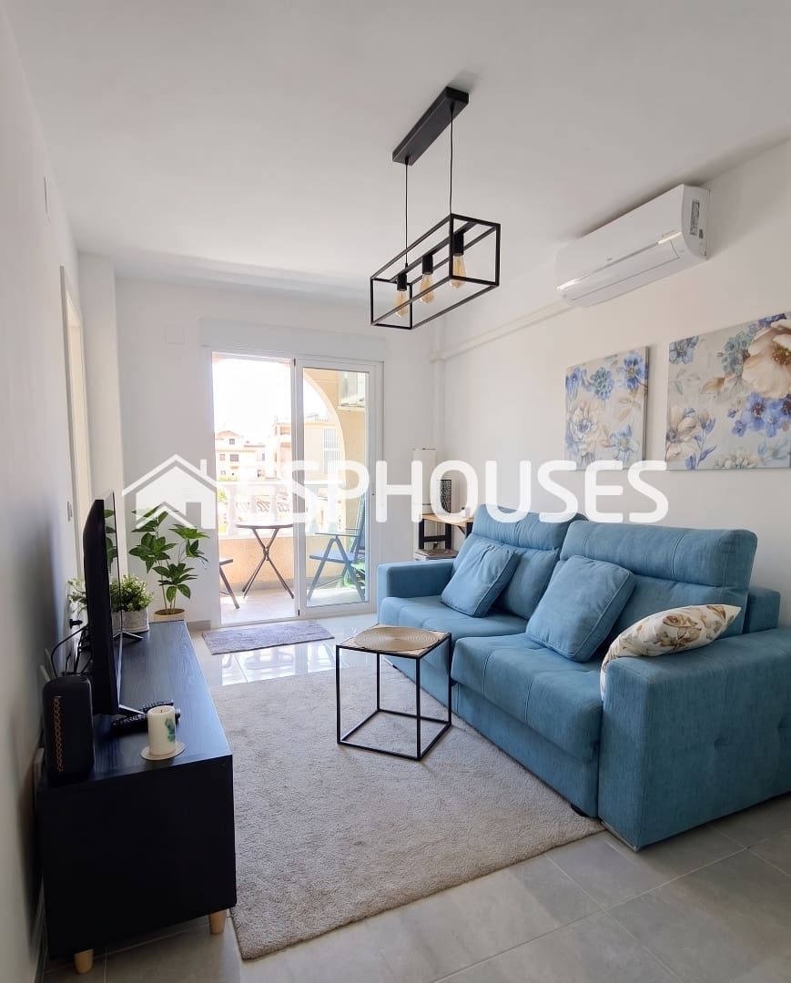 2 slaapkamer Appartement te koop in Torrevieja met zwembad - € 161.000 (Ref: 9929618)