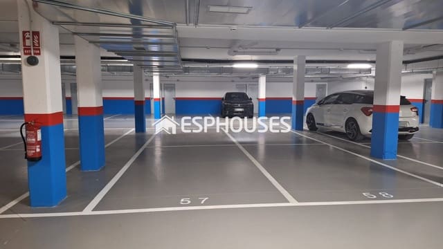 Garage til salg i Florida Baja, Alicante by - € 20.000 (Ref: 9940416)