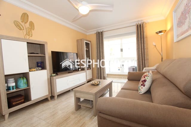 Apartamento de 1 habitación en Zona Pueblo, Guardamar del Segura en venta con piscina - 132.000 € (Ref: 9940422)