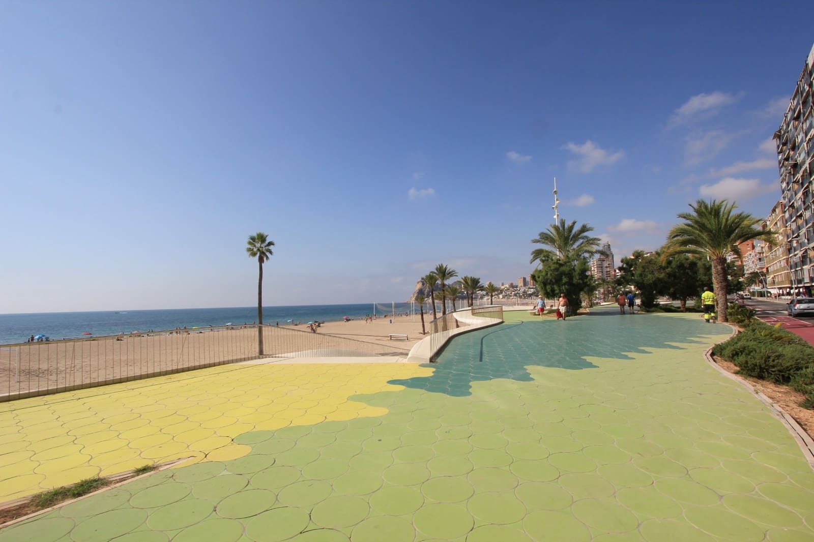 1 soveværelse Lejlighed til salg i Benidorm med swimmingpool - € 166.400 (Ref: 9942794)
