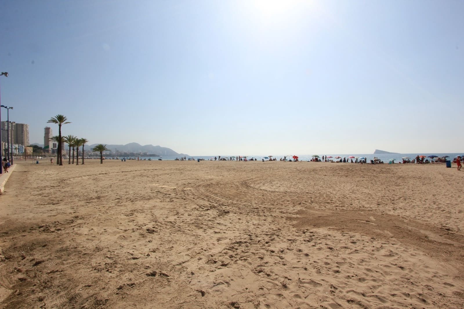 1 soveværelse Lejlighed til salg i Benidorm med swimmingpool - € 166.400 (Ref: 9942794)
