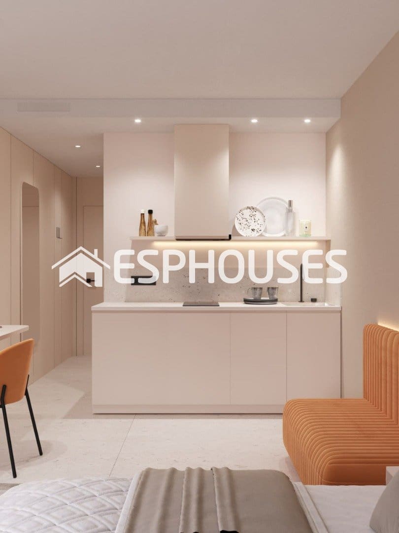 Estudio de 1 habitación en Benidorm en venta con piscina - 166.400 € (Ref: 9942794)