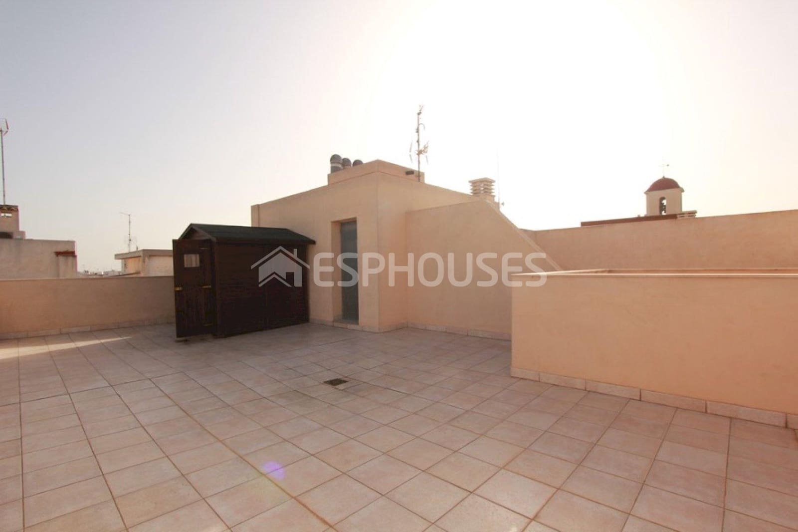 4 quarto Apartamento para venda em Guardamar del Segura com garagem - 340 000 € (Ref: 9942795)