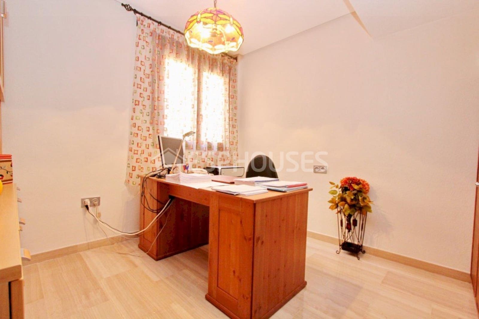 4 quarto Apartamento para venda em Guardamar del Segura com garagem - 340 000 € (Ref: 9942795)