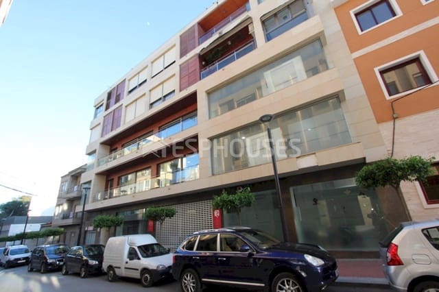 4 makuuhuone Huoneisto myytävänä paikassa Zona Pueblo, Guardamar del Segura mukana 
autotalli - 340 000 € (Ref: 9942795)