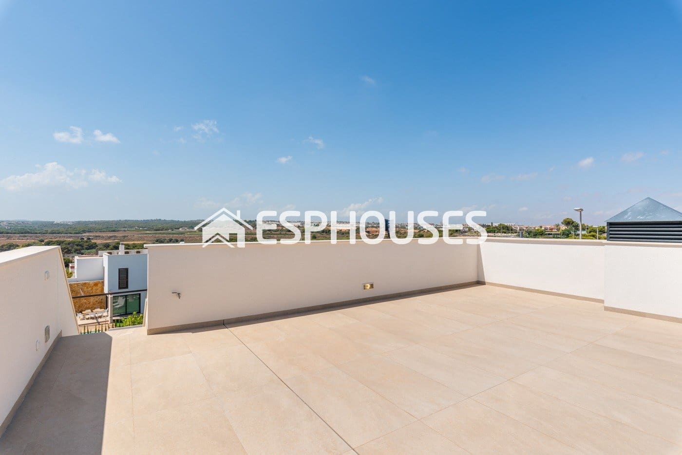 3 Zimmer Villa zu verkaufen in Orihuela Costa mit Pool Garage - 995.000 € (Ref: 9944224)