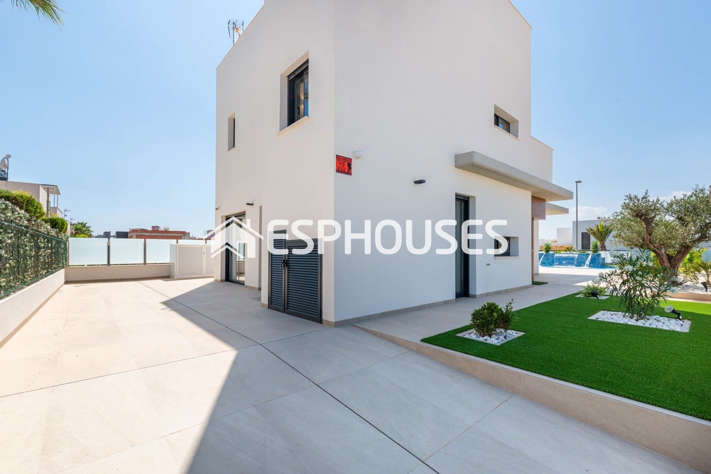 3 Zimmer Villa zu verkaufen in Orihuela Costa mit Pool Garage - 995.000 € (Ref: 9944224)